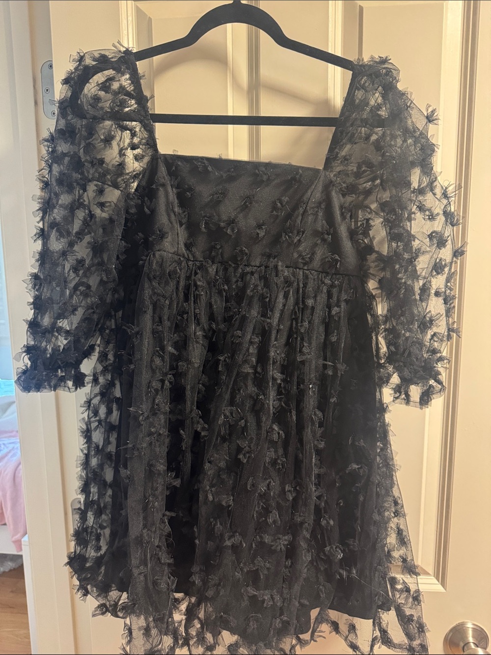 Storia Black Puff-Sleeve Tulle Party Dress